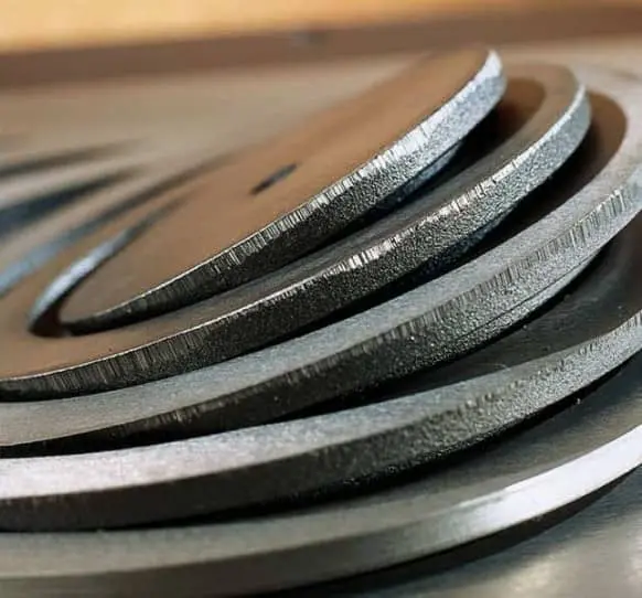 Einlegeringe aus Gusseisen