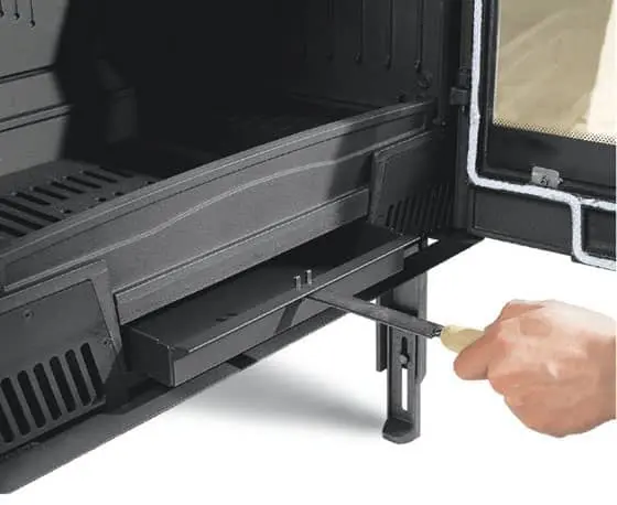 herausziehbare Aschelade